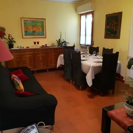 Melon's House Hotel *